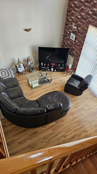 בירקנהד Open Planned Apartment מראה חיצוני תמונה